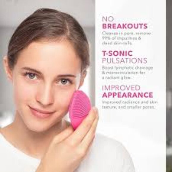 Foreo Luna Mini Facial Cleansing Device - Picture 2 of 6